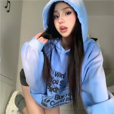 远山含笑